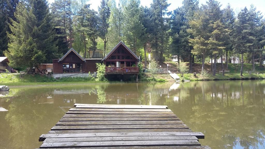 Camping De Flechat Hotel Orcival Kültér fotó